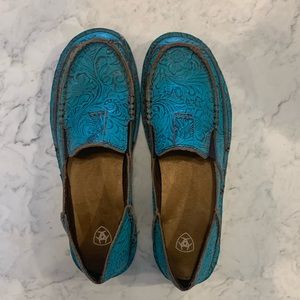 Ariat Women’s Brushed Floral Emboss Casual Slip-on - Moc Toe - Size 7.5